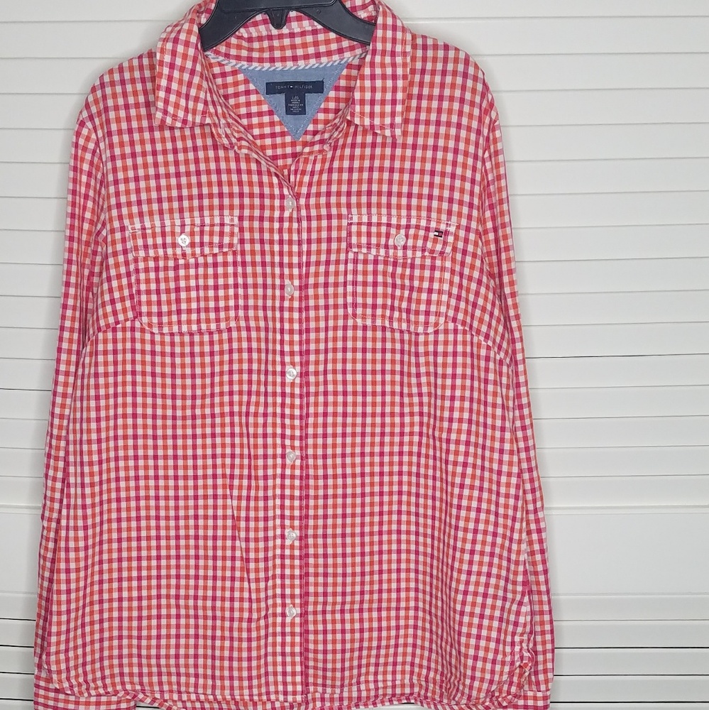 Tommy hilfiger plaid button up shirt